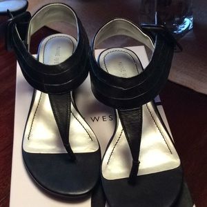 Women’s black wedge heel sandal